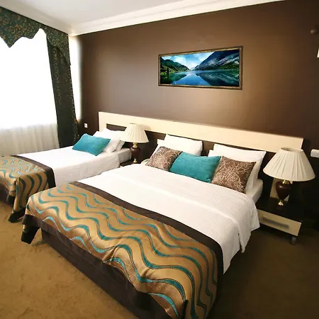 Cevik Palace Hotel 2*